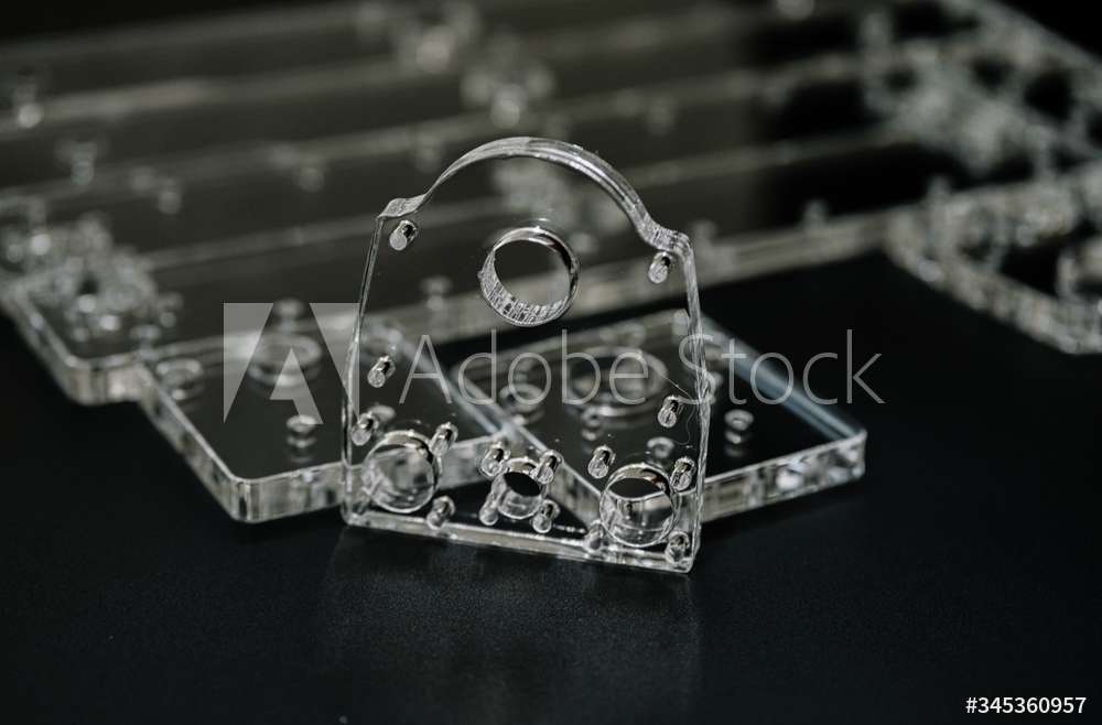 Izdelki iz pleksi stekla